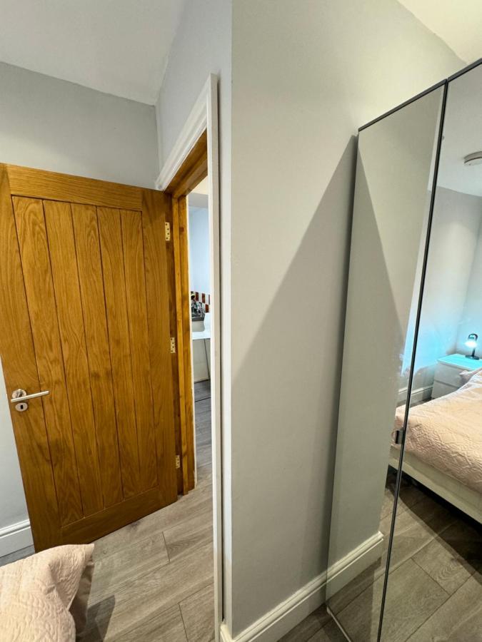 1 Bed With Kitchenette And Bathroom Οξφόρδη Εξωτερικό φωτογραφία