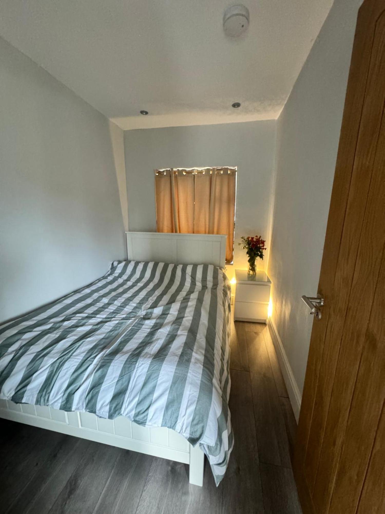 1 Bed With Kitchenette And Bathroom Οξφόρδη Εξωτερικό φωτογραφία